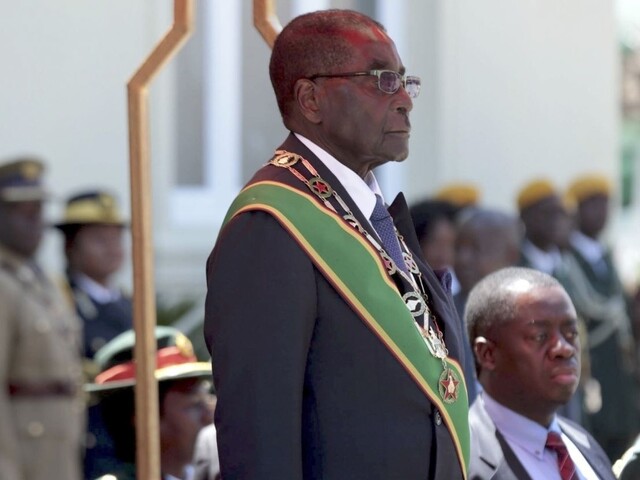 Prezident Zimbabwe prečítal dvakrát ten istý prejav