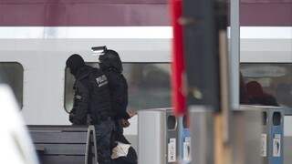Polícia v Rotterdame evakuovala vlak, zasahovala špeciálna jednotka