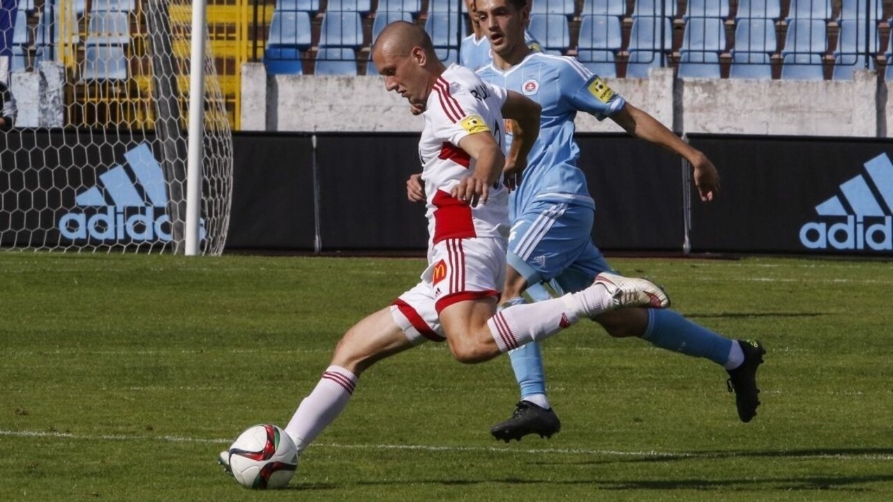 Trenčín zostáva aj po zápase so Slovanom nezdolaný, ligu vedie o 5 bodov