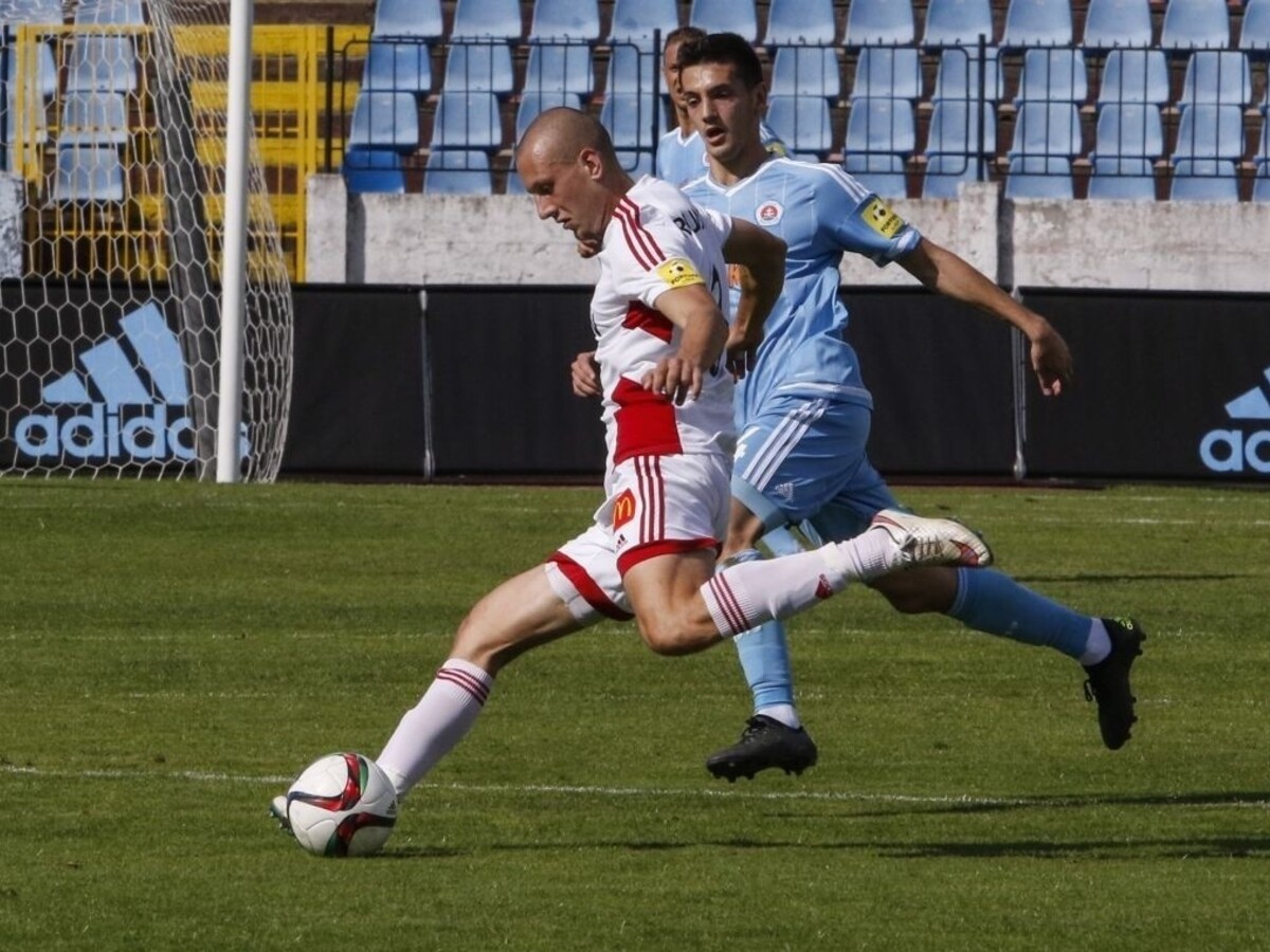 Trenčín zostáva aj po zápase so Slovanom nezdolaný, ligu vedie o 5 bodov