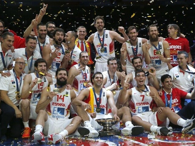 Basketbalisti Španielska vo finále zdolali Litvu a získali tretí titul na ME