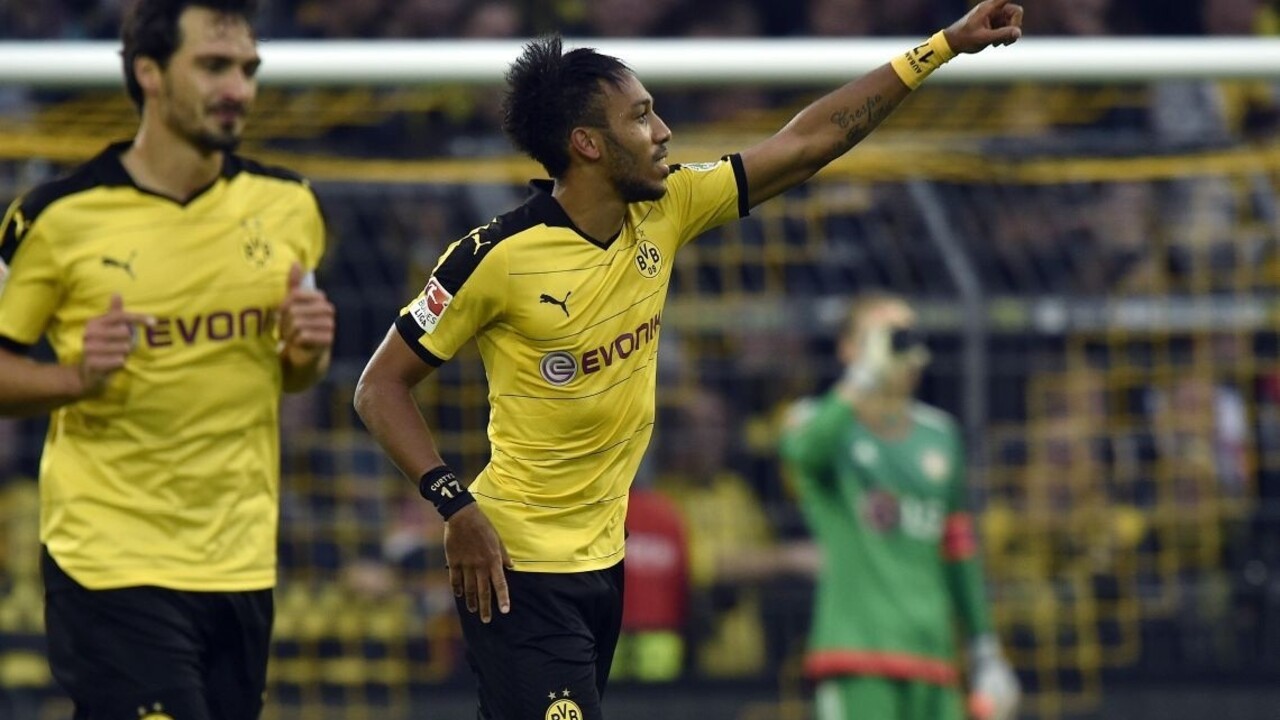 Dortmund sa prehupol do čela bundesligovej tabuľky