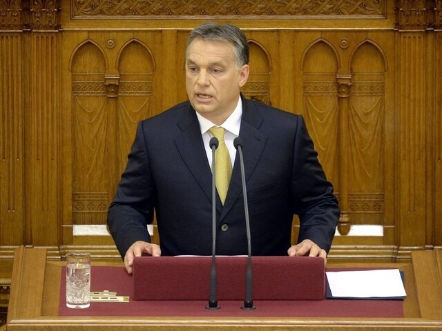 Orbán straší miliónom utečencov, Maďari inzerujú v libanonskej tlači