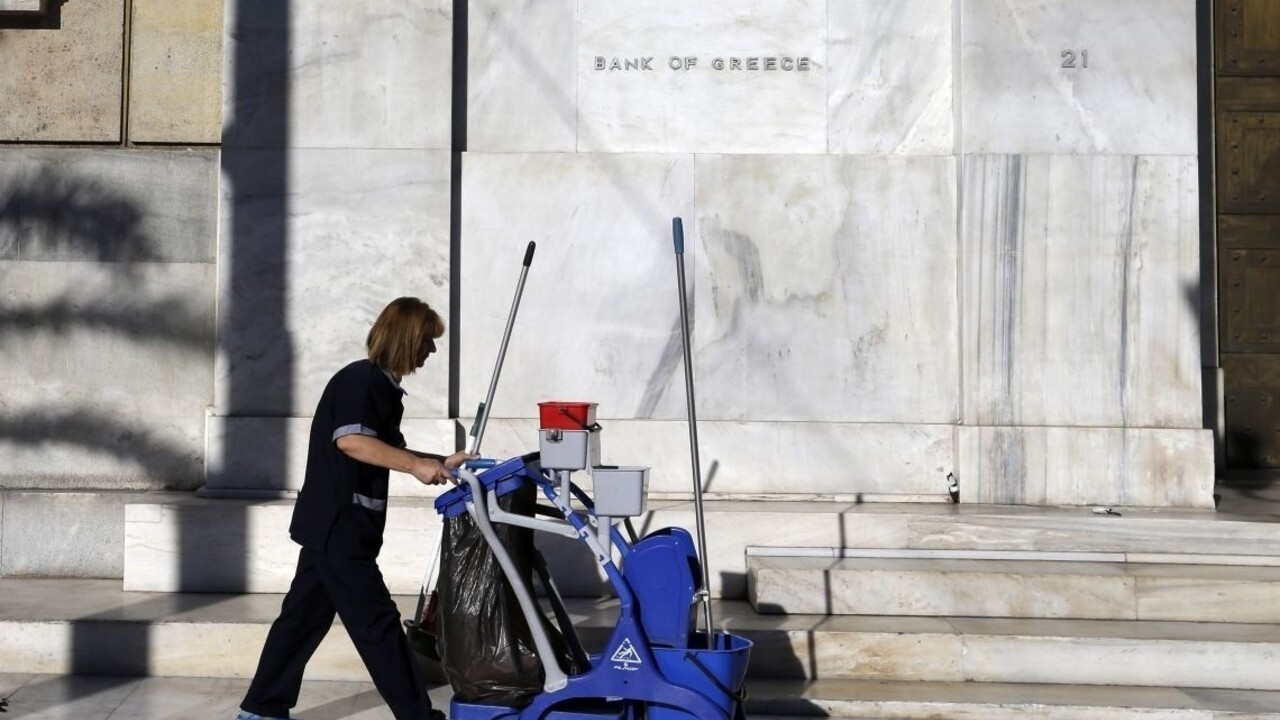 Grécke banky potrebujú viac kapitálu, odhady hovoria o desiatkach miliárd