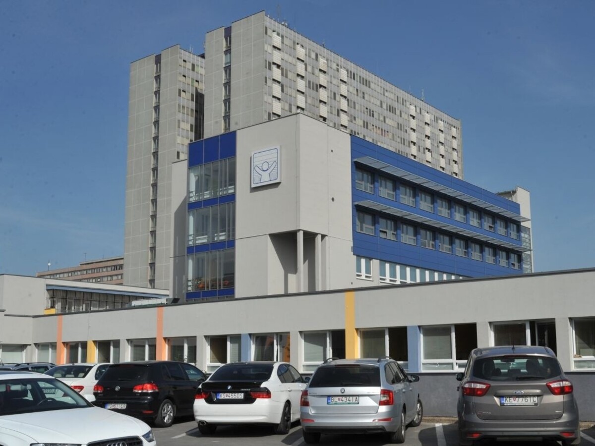 Detská fakultná nemocnica Košice 1140PX (sita)