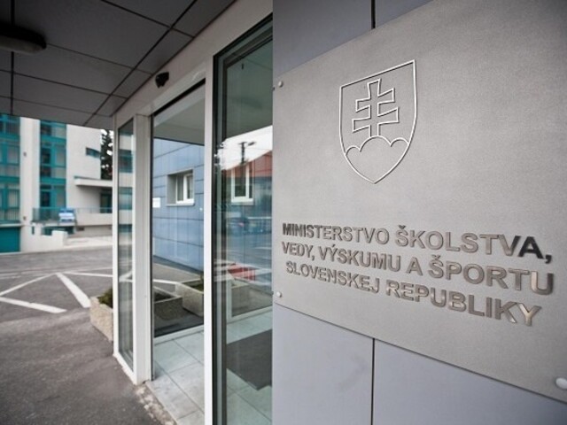 Dve vysoké školy majú problém, jednu zrejme čaká zánik