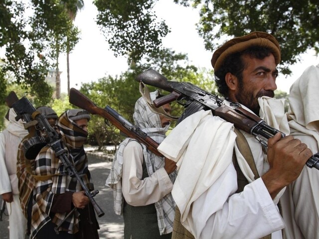 Taliban útočí na severe Afganistanu, hlásia desiatky mŕtvych