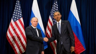 Obama sa súkromne stretol s Putinom, privítanie bolo chladné