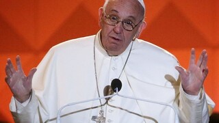 Pápež odsúdil štvavé kampane namierené proti utečencom