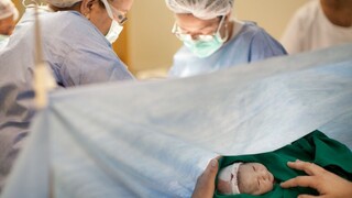  Nemocnica operácia pôrod 1140px (SITA/AP)