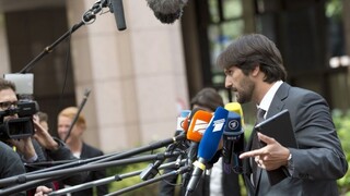 EÚ odkladá trvalý systém relokácii utečencov. Kaliňák a Chovanec hovoria o víťazstve