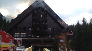Hasiči uhasili požiar hotela v Jasnej, celý zásah trval desiatky hodín