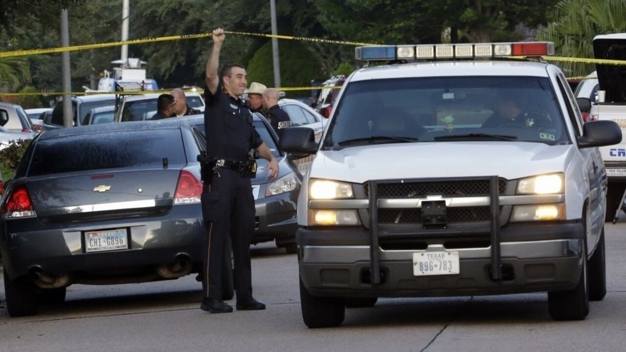 V areáli texaskej univerzity sa strieľalo, hlásia obeť