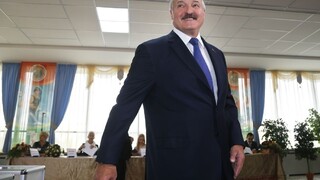 Prekvapenie sa nekoná. Bieloruským prezidentom je opäť Lukašenko