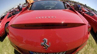 Koncern Fiat Chrysler Automobiles spustil predaj akcií Ferrari