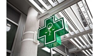 Lieky na internete sú v porovnaní s lekárňami lacnejšie aj o desiatky percent
