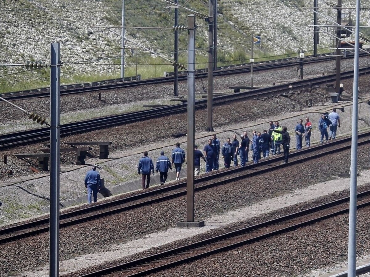 Mladé dievča neprežilo riskantný pokus o prechod cez Eurotunel