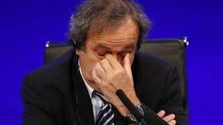 Platini nemá doklad o dvoch miliónoch od FIFA
