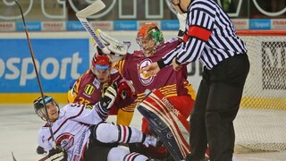 Bystrica zničila Trenčín, lídrom aj napriek prehre naďalej Zvolen