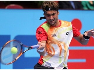 Američan Johnson a jednotka Ferrer vo finále turnaja ATP vo Viedni