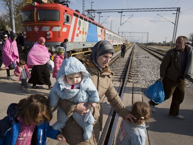 Europoslanci chcú vedieť, koľko bude stáť riešenie migračnej krízy
