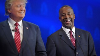 Republikánski kandidáti v búrlivej debate útočili na lídrov, Trumpa a Carsona