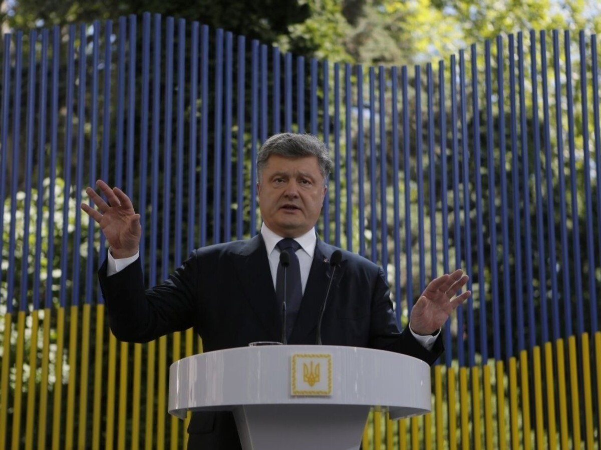 Z desiatky najbohatších Ukrajincov zbohatol minulý rok len prezident Porošenko