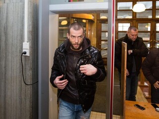 Kukumberg porušil podmienku, zrejme bude ďalej bez vodičáku
