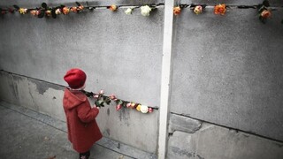 Uplynulo 26 rokov od pádu Berlínskeho múru