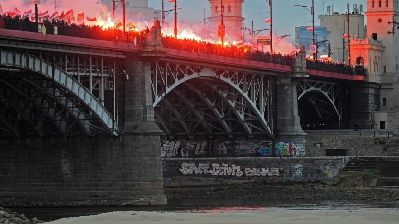 Fotogaléria: Poľský Deň nezávislosti poznačili demonštrácie prívržencov krajnej pravice
