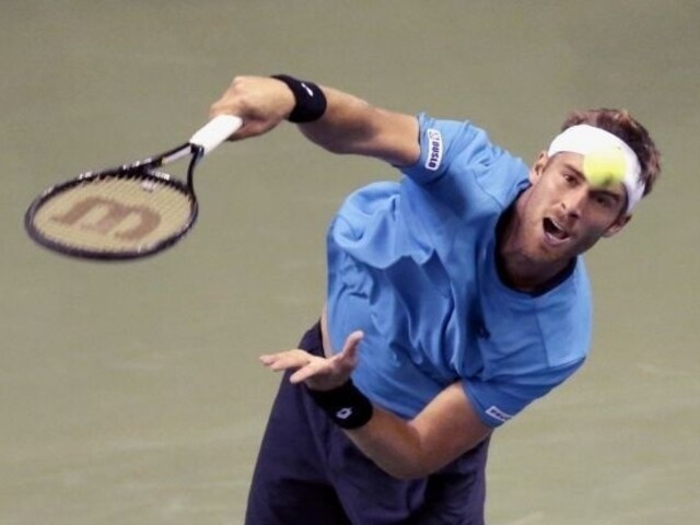 Lacko aj Gombos do štvrťfinále dvojhry