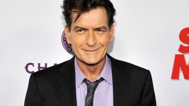 Charlie Sheen potvrdil, že je HIV pozitívny