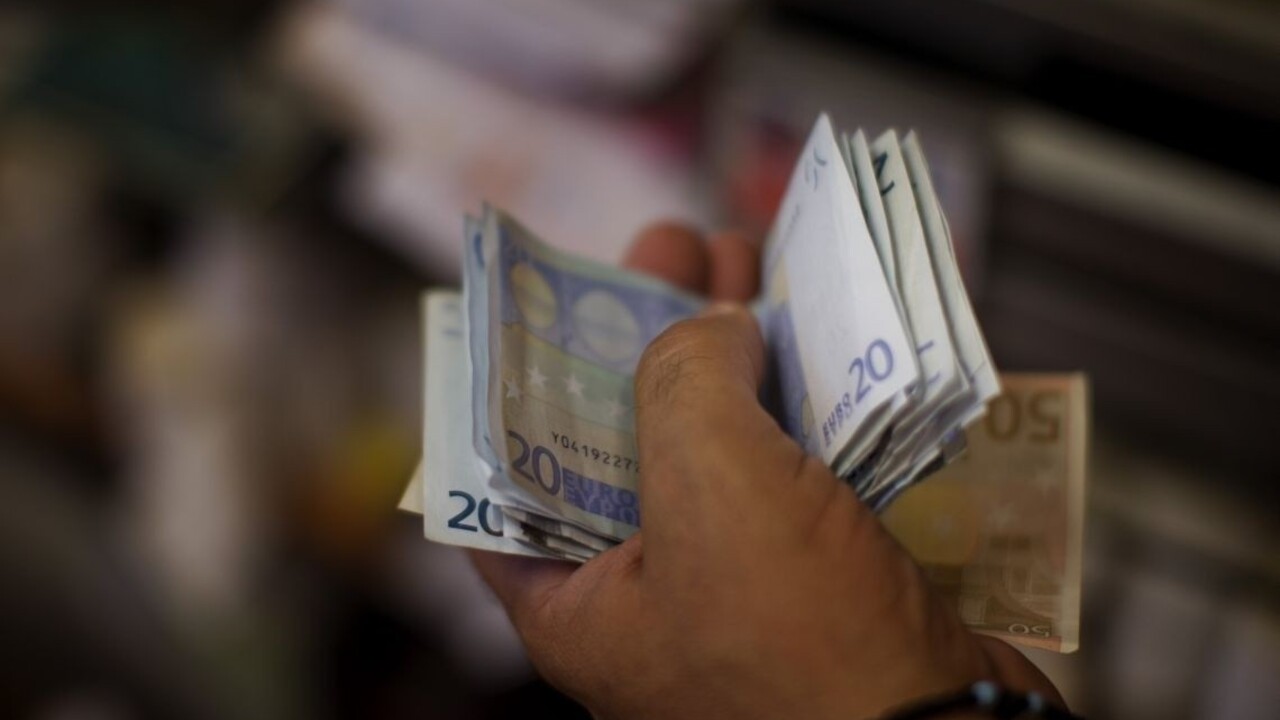 ECB znížila gréckym bankám strop núdzovej likvidity o 300 miliónov