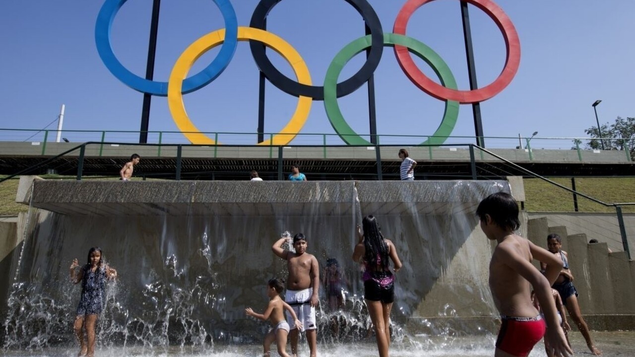 Bulharským vzpieračom pre doping zakázali olympiádu v Brazílii