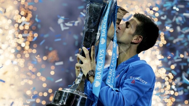Djokovič zdolal vo finále Federera a získal piaty titul