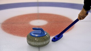 Slovenskí reprezentanti v curlingu sa v Dánsku snažia dostať medzi elitu