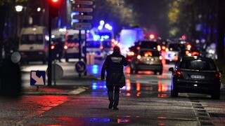 Rukojemnícka dráma vo Francúzsku sa skončila, ozbrojencov zneškodnili