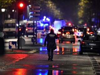 Rukojemnícka dráma vo Francúzsku sa skončila, ozbrojencov zneškodnili