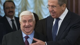 Rusi po zostrelení bombardéra trestajú Turecko zavedením víz