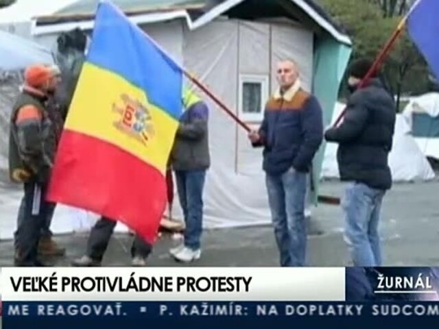 Tisíce Moldavčanov vyšli do ulíc, poukazovali najmä na korupciu