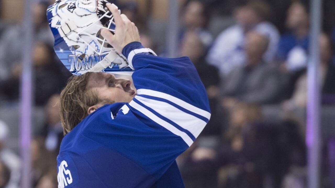 Islanders zvíťazili aj bez Haláka, Sparks sa zapísal do dejín