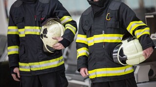 Hasič hasiči požiarnici požiarnik ilu 1140px (SITA/Marko Erd)