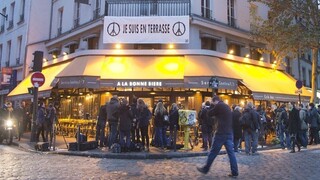 V Paríži otvorili kaviareň, ktorá bola terčom teroristických útokov