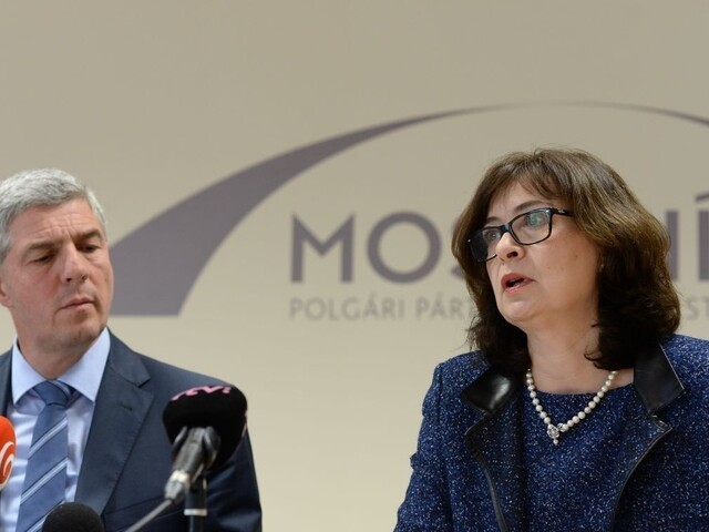Most: Do protiteroristického balíčka prepašovali nesúvisiace veci