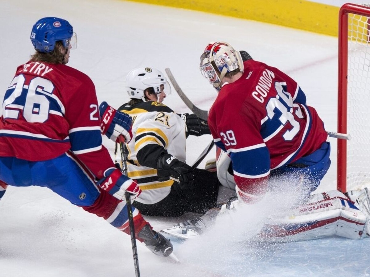 Boston vyhral v Montreale, Chára s asistenciou