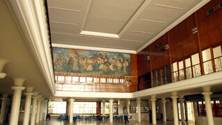 PKO zbúrajú, bratislavskí poslanci rozhodli o jeho predaji za 1 euro