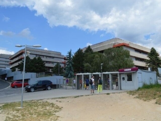Internáty by sa mali rekonštruovať, rozhodnú ale voľby