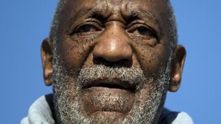 Bill Cosby zažaloval ženy, ktoré ho obvinili zo sexuálnych útokov