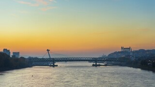 Nový bratislavský most konečne dokončili, podľa primátora hrozil kolaps