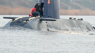 Na palube ponorky našli tri tony kokaínu, posádku zatkli